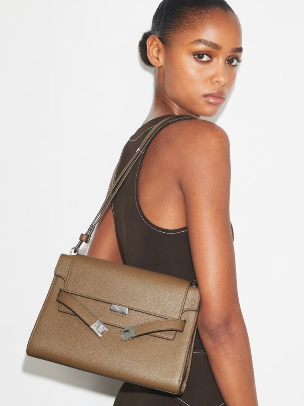 Tory Burch Lee Radziwill Pebbled Shoulder Bag (Wild Mushroom Grey)